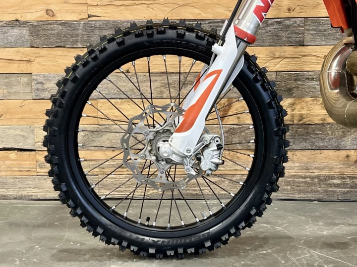 2020 KTM 300 XC TPI + 2 TEMPS + DEMAREUR ELECTRIQUE + ROUE 21 & 18 