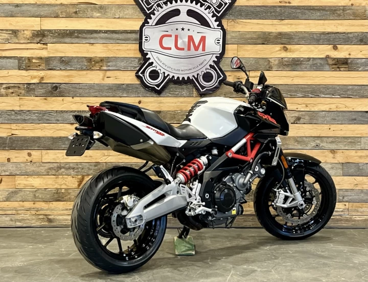 2013 APRILIA SHIVER 750 EFI + SEULEMENT 39486 KM + CONDITION IMPECCABLE 