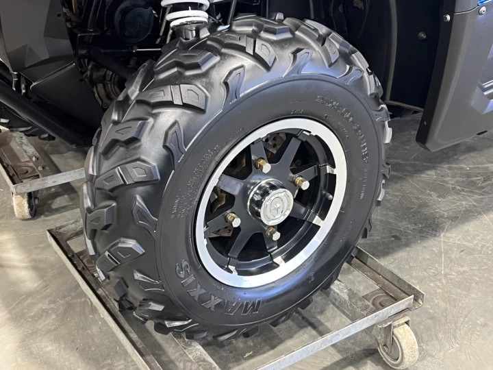 2014 POLARIS RZR TRAIL 570 L.E + 4X4 + E.P.S _ SEULEMENT 1421 KM + IMPECCABLE A1 