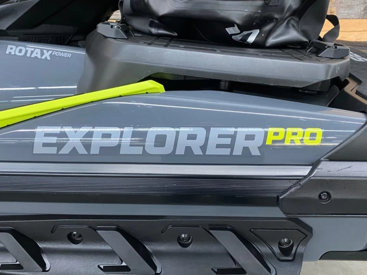 2024 BRP SEA-DOO EXPLORER PRO 170 H.P + IBR + VTS + IDF + AUDIO + GPS + PARE BRISE + SAC LINQ + 4 HEURES + 3 PLACES 