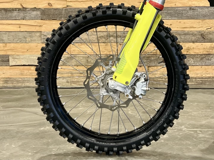 2023 HUSQVARNA FC 250 EFI + MX-MOTOCROSS + 4 TEMPS + 100 HR + CONDITION A1 