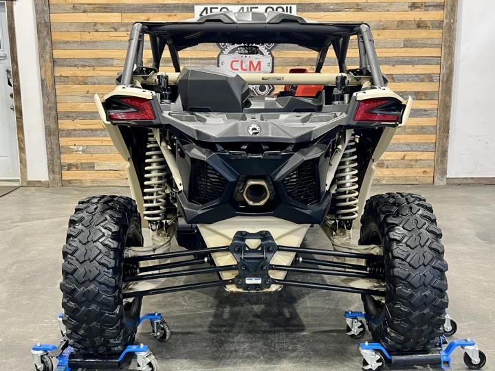 2023 BRP CAN-AM MAVERICK MAX X3 X-DS TURBO RR 200 H.P + D.P.S + 4X4 + FOX + 4 PASSAGERS 