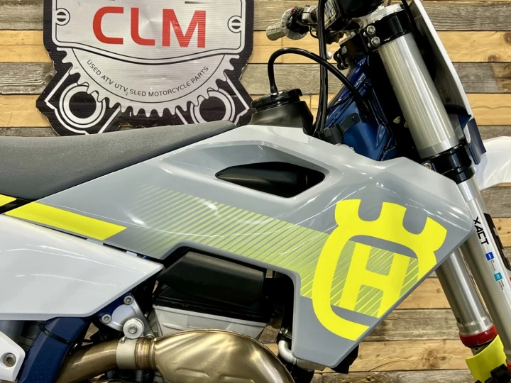 2023 HUSQVARNA FC 250 EFI + MX-MOTOCROSS + 4 TEMPS + 100 HR + CONDITION A1 
