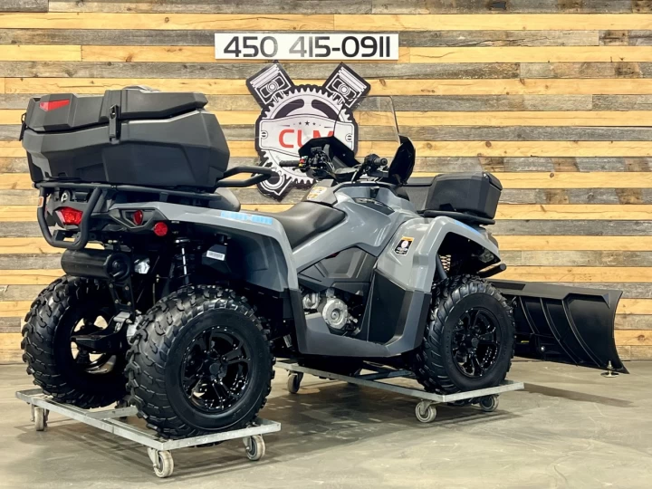2022 BRP CAN-AM OUTLANDER MAX 450 EFI + D.P.S + 4X4 + SEULEMENT 450 KM + TOUTE ÉQUIPÉE +CONDITION A1 