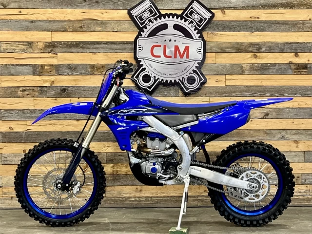 YAMAHA YZ 250 FX EFI + SEULEMENT 8 HR D'UTILISATION + MODELE RARE ENDURO - CROSS  2023