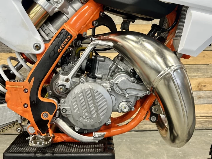 2022 KTM SiX 85 + 2 TEMPS + ROUE 14''/17'' + SEULEMENT 27 HR + MODELE RARE & A1 