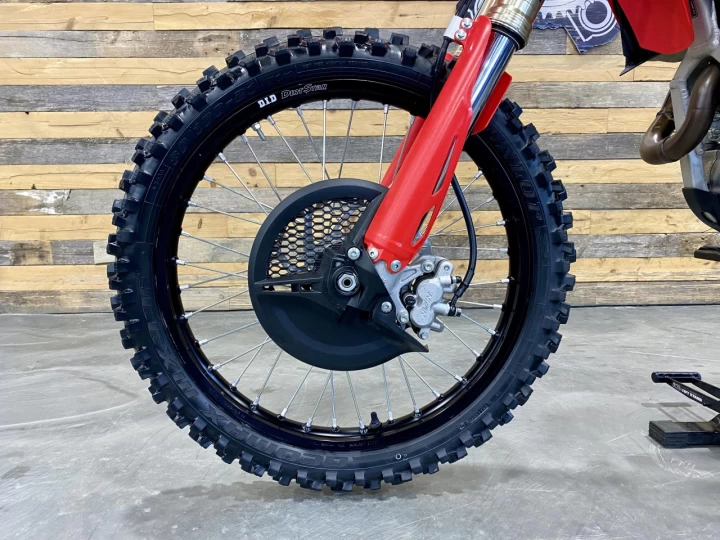 2023 HONDA CRF 450R / SEULEMENT 24 HR / CONDITION A1 