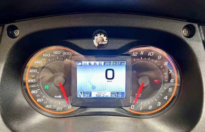 2013 BRP CAN-AM SPYDER RT-S SE-5 (SEMI-AUTOMATIQUE) + SEULEMENT 36719 KM 