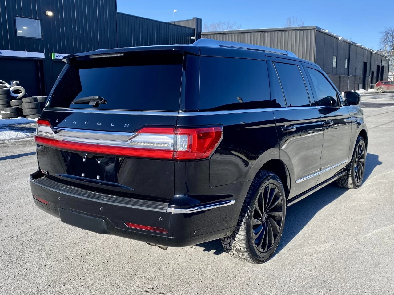 2021 LINCOLN NAVIGATOR EDITION RESERVE + MAGS 22'' + 7 PASSAGERS + TOUTE ÉQUIPÉE  Image principale