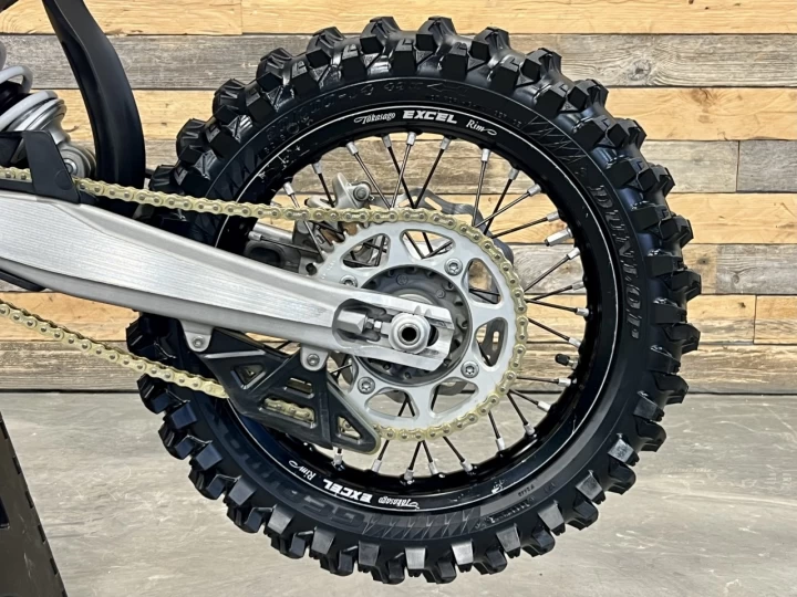 2022 KTM SiX 85 + 2 TEMPS + ROUE 14''/17'' + SEULEMENT 27 HR + MODELE RARE & A1 