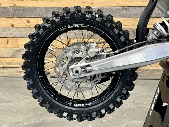2022 KTM SiX 85 + 2 TEMPS + ROUE 14''/17'' + SEULEMENT 27 HR + MODELE RARE & A1 