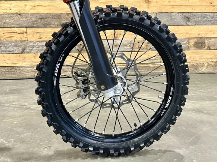 2022 KTM SiX 85 + 2 TEMPS + ROUE 14''/17'' + SEULEMENT 27 HR + MODELE RARE & A1 
