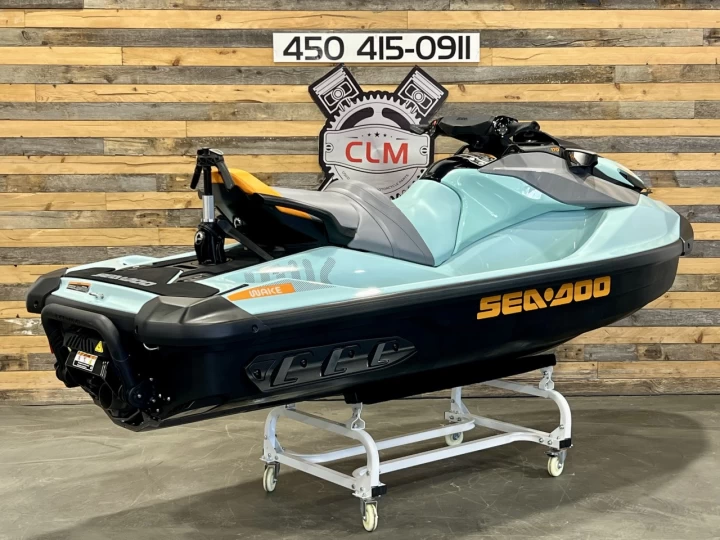2024 BRP SEA-DOO WAKE 170 H.P + I.B.R + V.T.S + I.D.F + 3 PASSAGERS + 35 HR + GARANTIE + CONDITION A1 