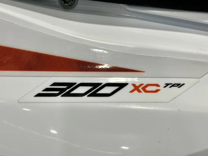 2020 KTM 300 XC TPI + 2 TEMPS + DEMAREUR ELECTRIQUE + ROUE 21 & 18 