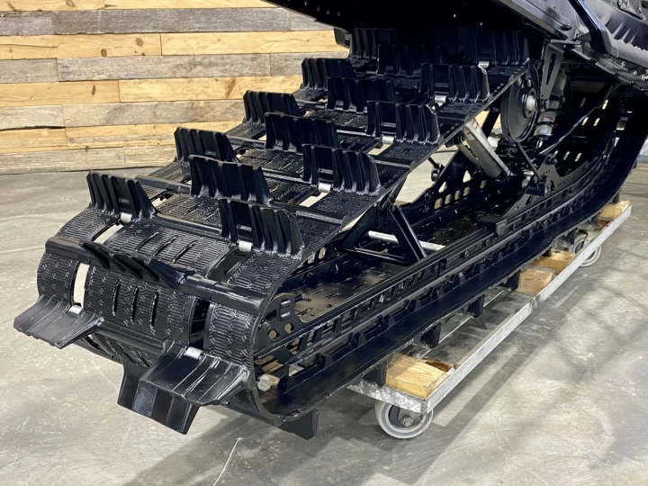 2021 BRP SKI-DOO SUMMIT X 850 E-TEC ENSEMBLE EXPERT 165'' + REV GEN4 + 4946 KM 