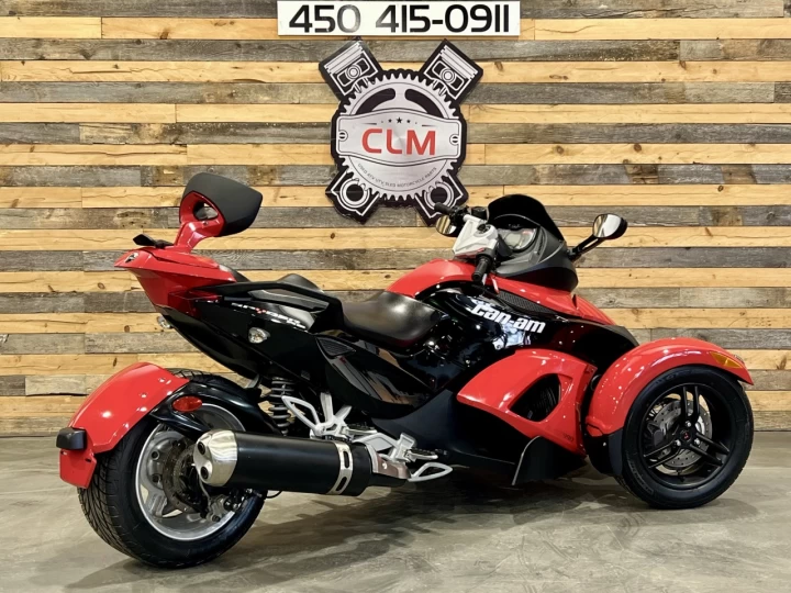 2010 BRP CAN-AM SPYDER RS ROADSTER SM-5 (MANUELLE A CLUTCH) + SEULEMENT 32285 KM 