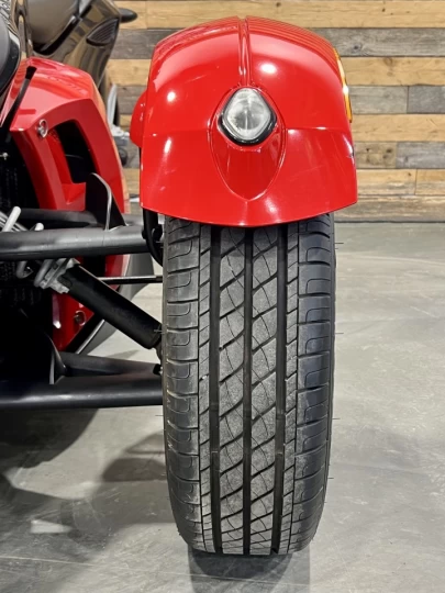 2010 BRP CAN-AM SPYDER RS ROADSTER SM-5 (MANUELLE A CLUTCH) + SEULEMENT 32285 KM 