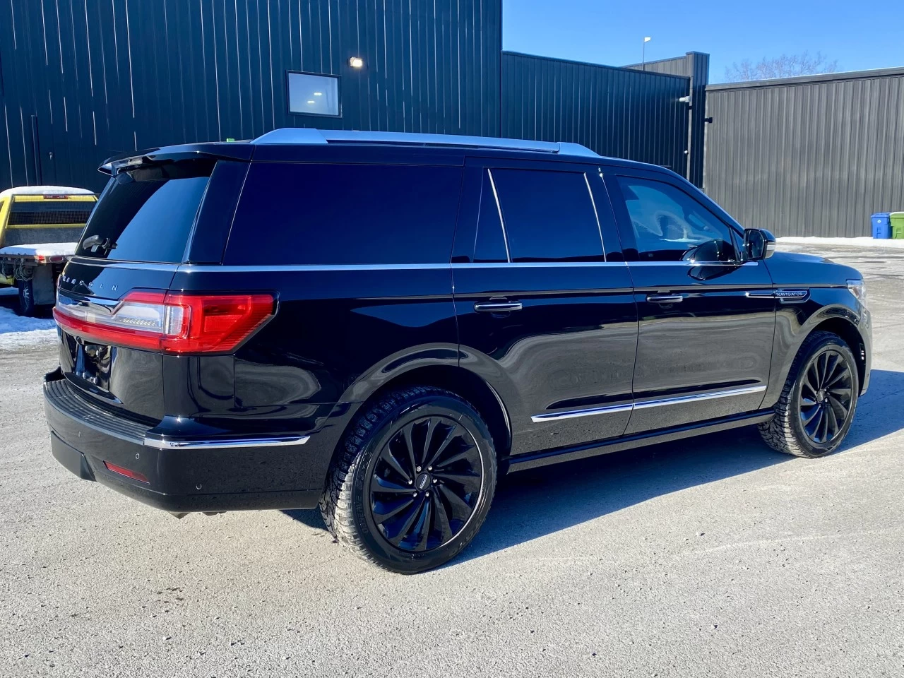 2021 LINCOLN NAVIGATOR EDITION RESERVE + MAGS 22'' + 7 PASSAGERS + TOUTE ÉQUIPÉE  Image principale