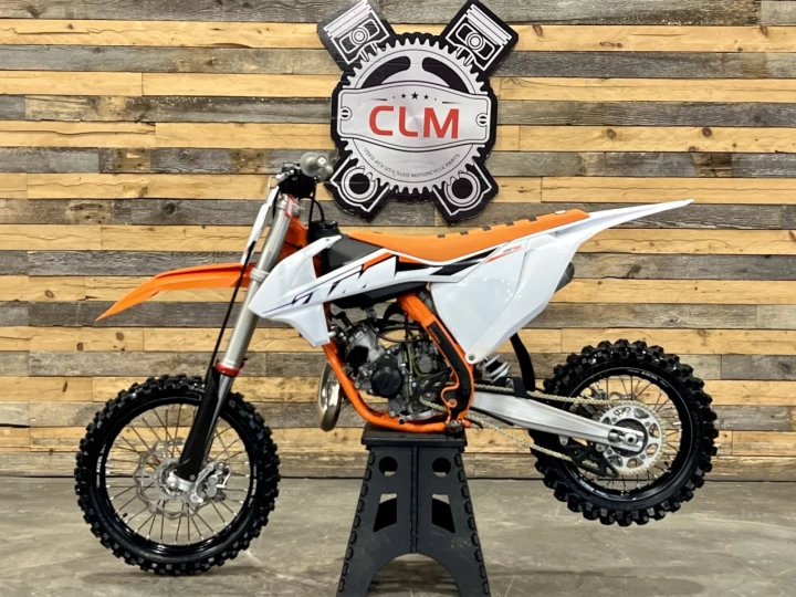 2022 KTM SiX 85 + 2 TEMPS + ROUE 14''/17'' + SEULEMENT 27 HR + MODELE RARE & A1 