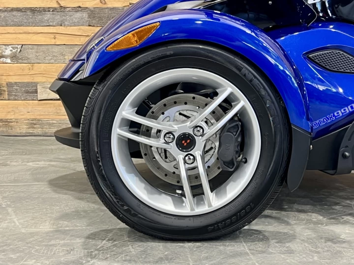 2010 BRP CAN-AM SPYDER RS ROADSTER SM-5 (MANUELLE/CLUTCH) SEULEMENT 36153 KM 