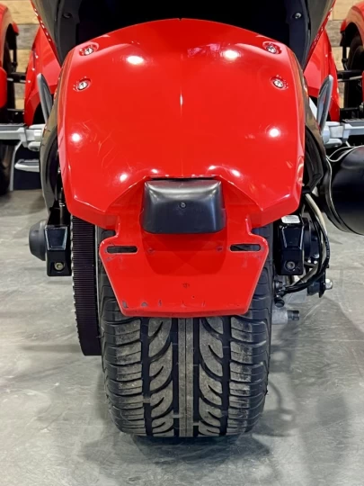 2010 BRP CAN-AM SPYDER RS ROADSTER SM-5 (MANUELLE A CLUTCH) + SEULEMENT 32285 KM 