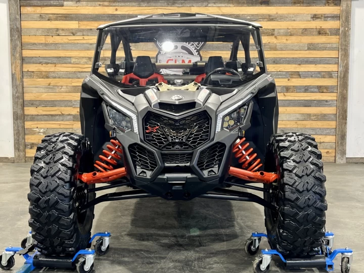 2023 BRP CAN-AM MAVERICK MAX X3 X-DS TURBO RR 200 H.P + D.P.S + 4X4 + FOX + 4 PASSAGERS 