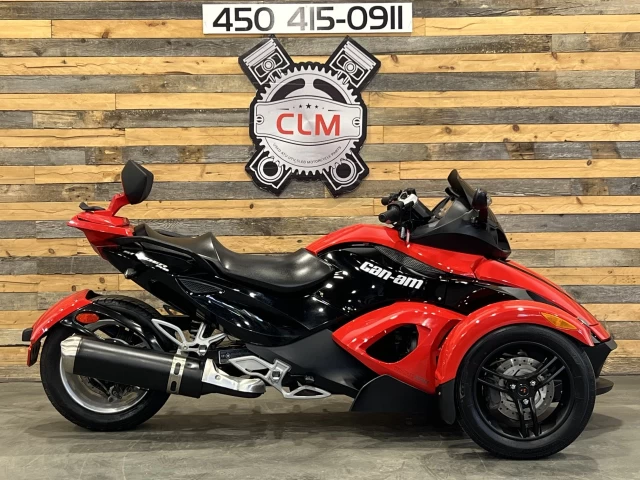BRP CAN-AM SPYDER RS ROADSTER SM-5 (MANUELLE A CLUTCH) + SEULEMENT 32285 KM  2010